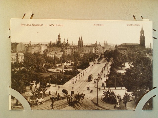 /Germany/DE_Place_1900-1949_Dresden-Neustadt. Albert-Platz.jpg